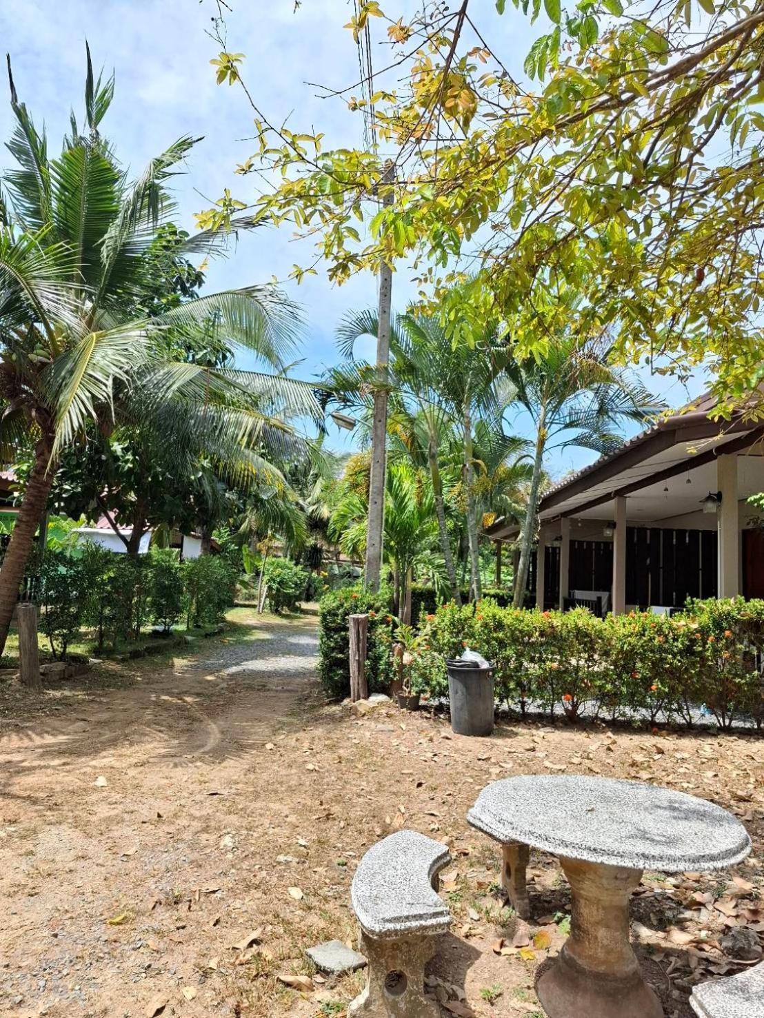 Lanta Salamat House Ko Lanta エクステリア 写真
